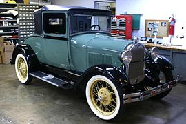 270px-1928-ford-archives.jpg