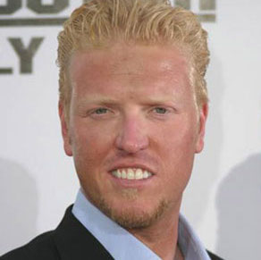 Jake%20Busey.jpg