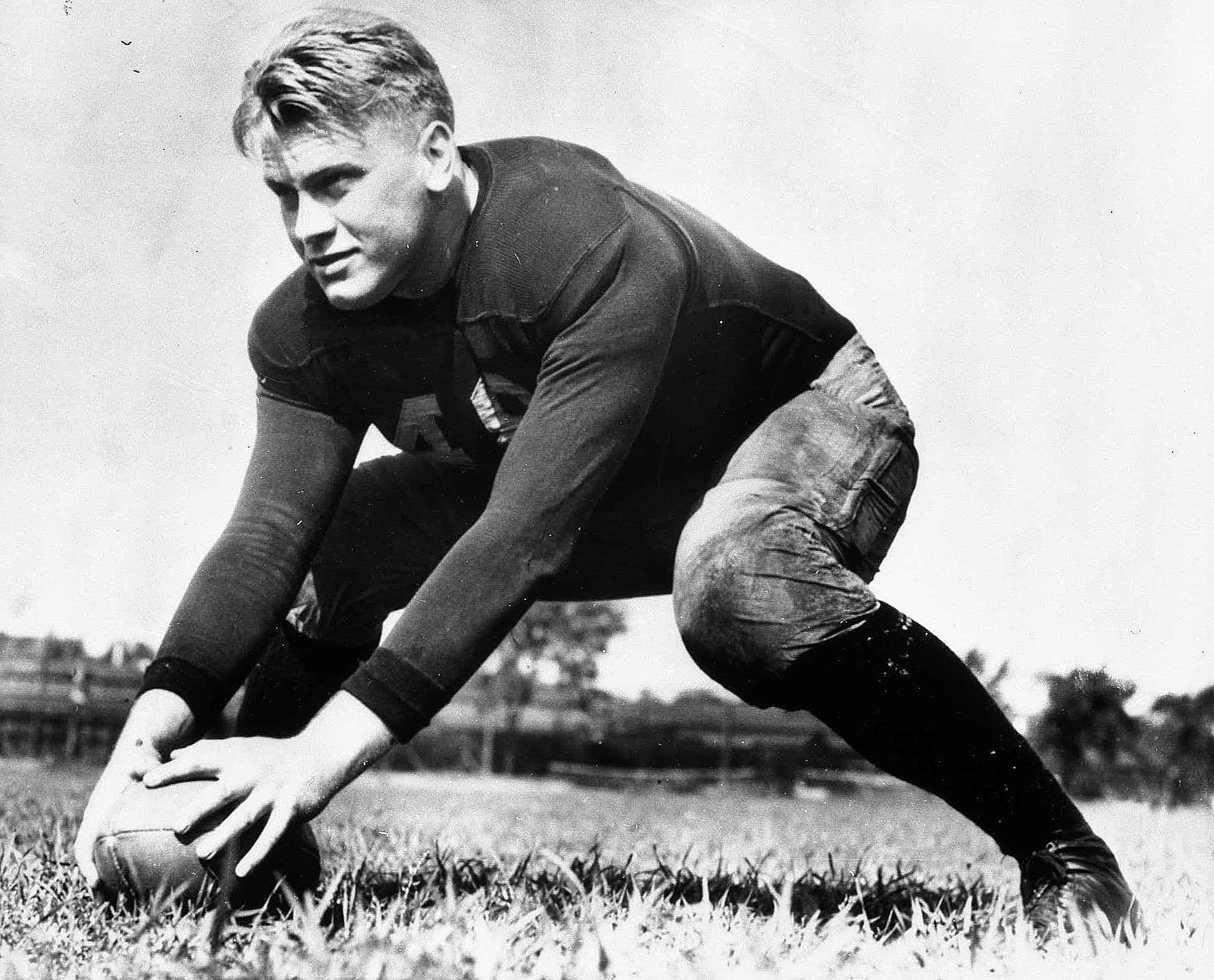 Gerald_Ford_on_field_at_Univ_of_Mich,_1933.jpg