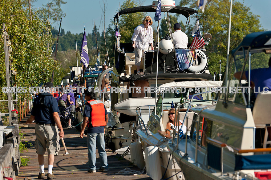 UW-tailgating-42.jpg