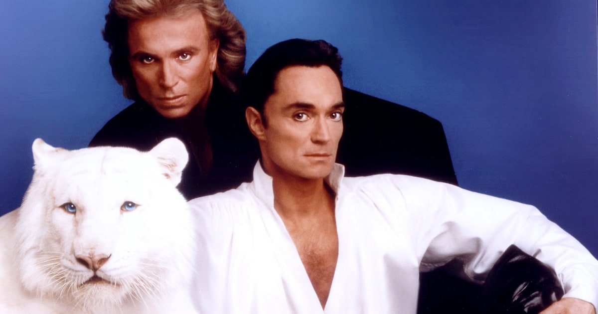 rs-246467-RS-Siegfried--Roy.jpg