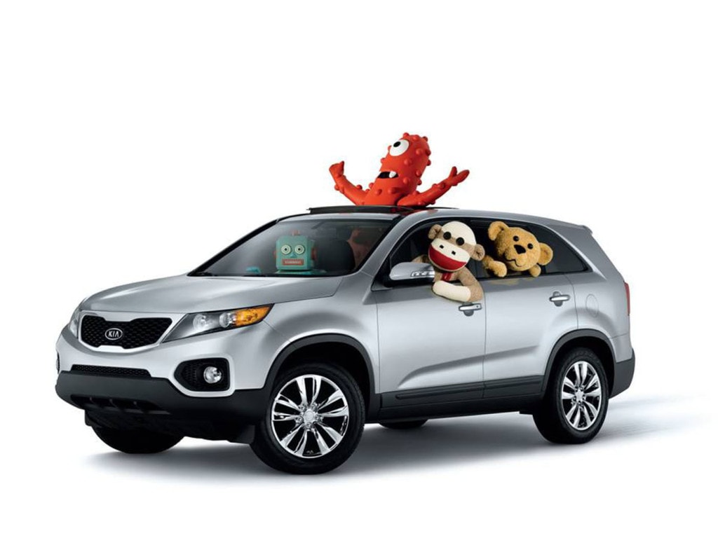 kia-ad-for-2010-super-bowl-xlv-16400_1.jpg