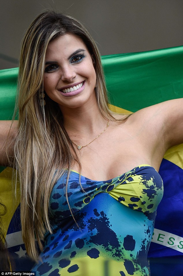 1404992641786_wps_4_A_fan_of_Brazil_arrives_a.jpg