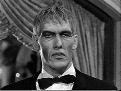 Lurch-addams-family-5531118-400-300.jpg