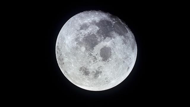 moon-101-nasa_640x360_808580163611.jpg