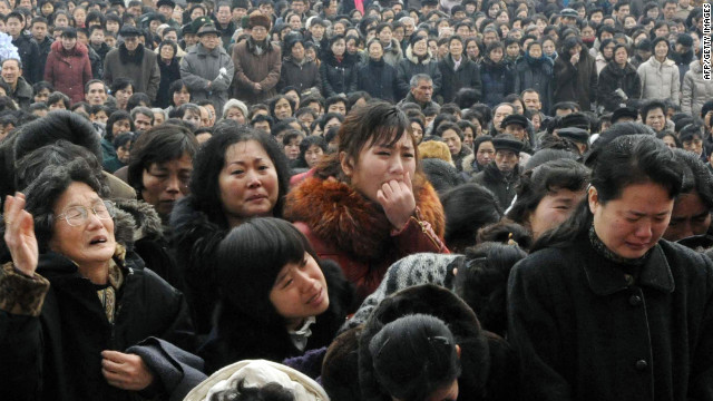 111221045719-north-korea-mourners-story-top.jpg