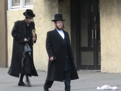 satmar%20hasids.jpg