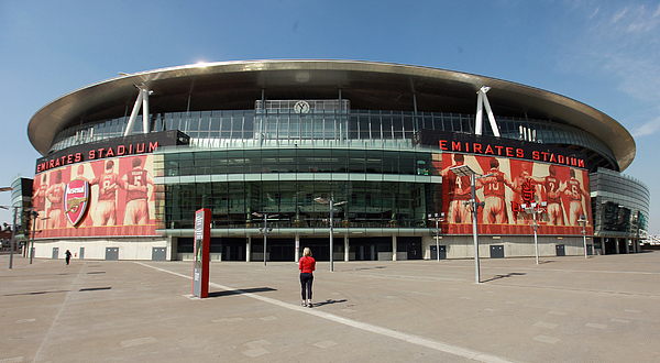 4-arsenal-fcs-emirates-stadium-after-the-announcement-of-stan-kroenkes-takeover-oli-scarff.jpg