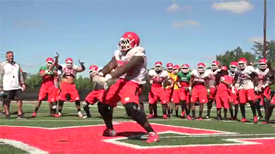 rvisionru-rfootball-end-of-camp-dance-off-and-meeting-young-fans-rcamp151.gif